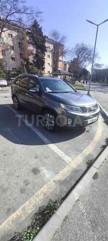 Kia Sorento-4