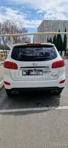 Hyundai Santa Fe-3