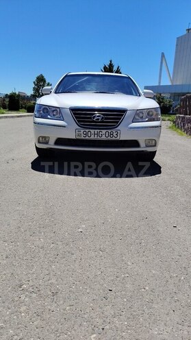 Hyundai Sonata-1