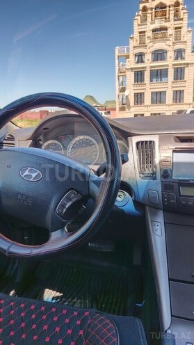 Hyundai Sonata-10