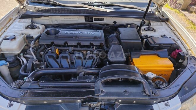 Hyundai Sonata-14