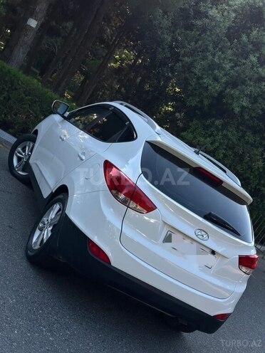 Hyundai ix35-4
