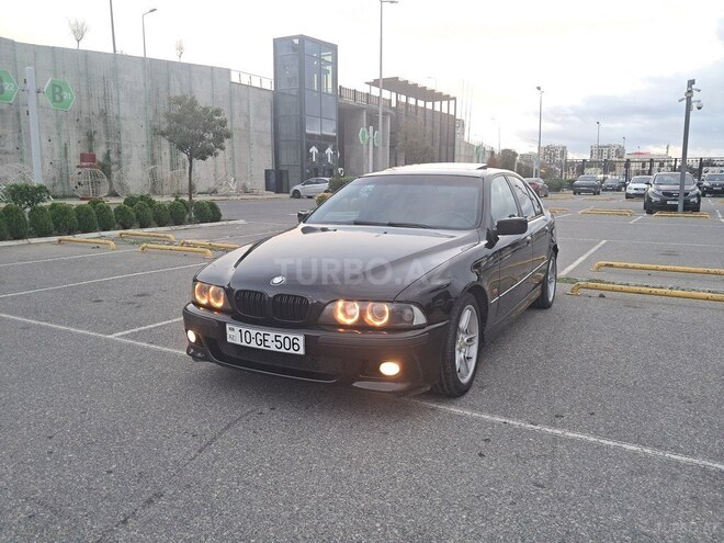 BMW 523-4