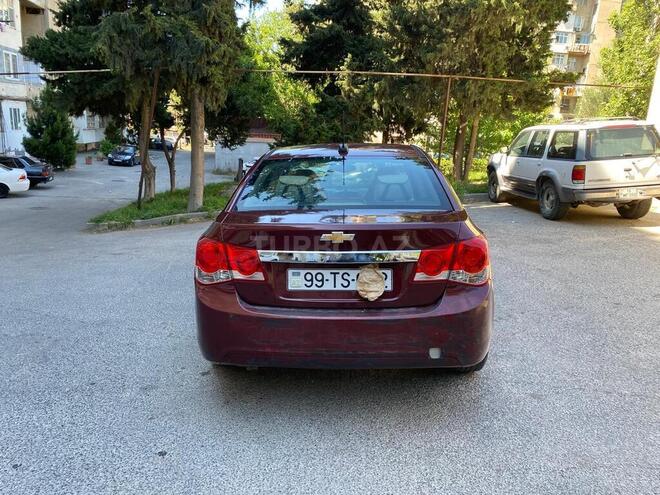 Chevrolet Cruze-6