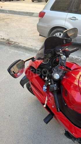 Suzuki GSX-R 1000-13
