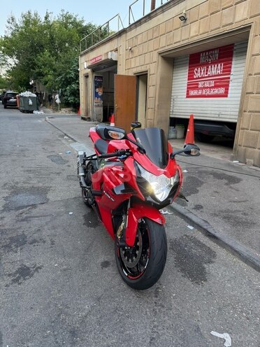 Suzuki GSX-R 1000-7