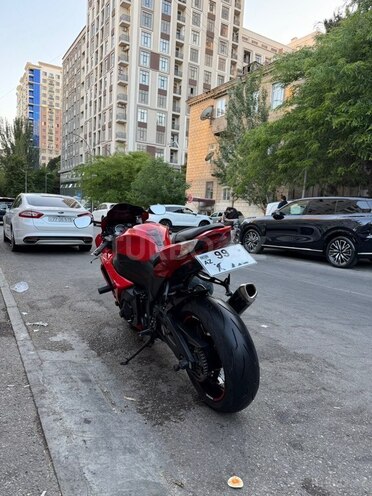 Suzuki GSX-R 1000-14