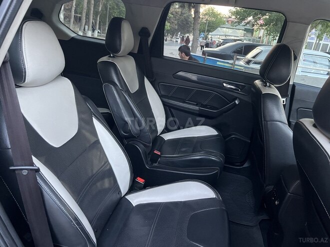 Baic M60-11