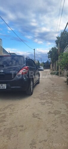 Nissan Tiida-7