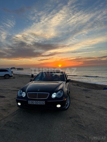 Mercedes C 240-1