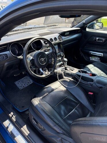 Ford Mustang-16