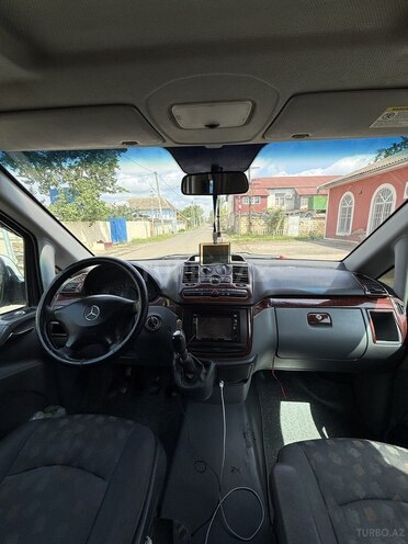 Mercedes Vito 115 CDI-2