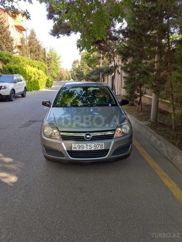Opel Astra-1