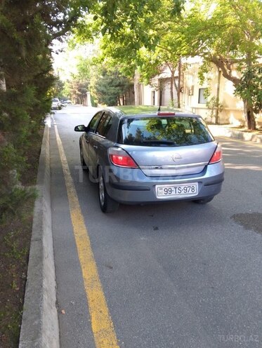 Opel Astra-2