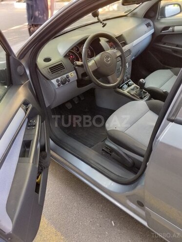 Opel Astra-9