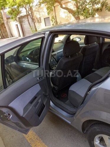 Opel Astra-8