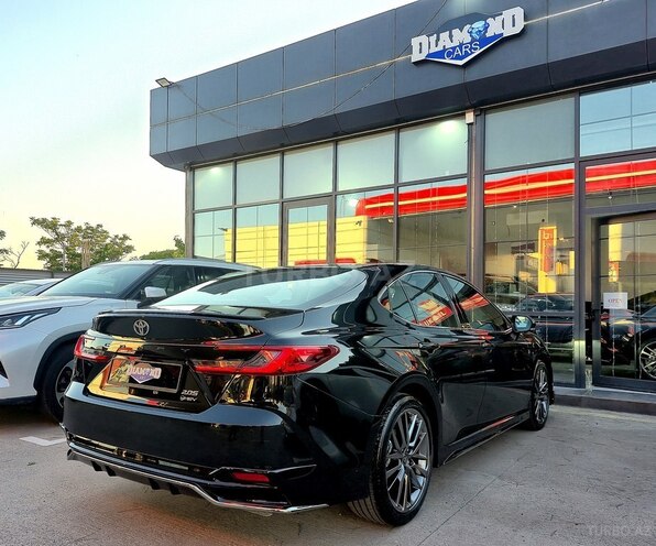 Toyota Camry-8