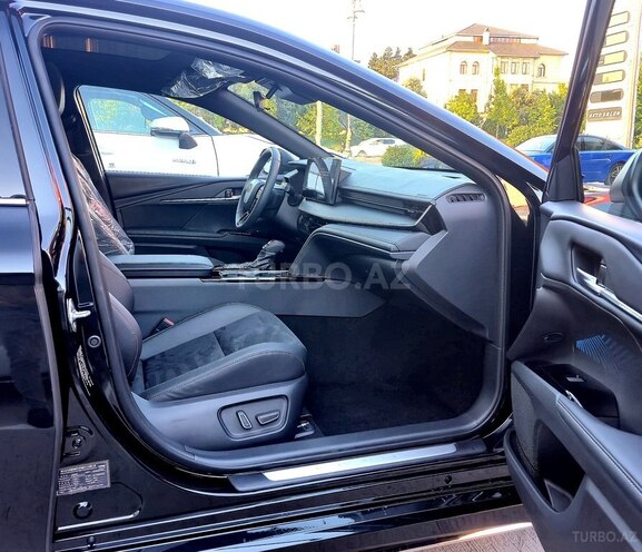 Toyota Camry-19