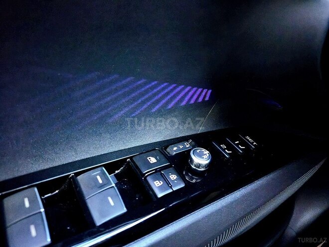 Toyota Camry-25