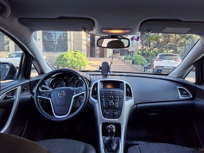 Opel Astra-7