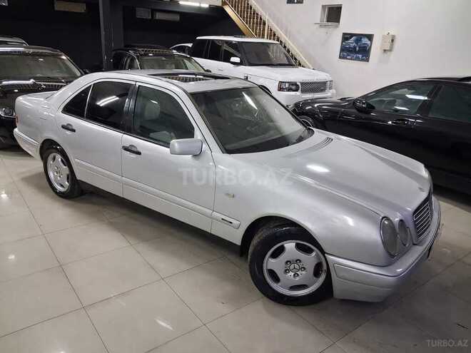 Mercedes E 200-3