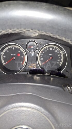 Opel Astra-2