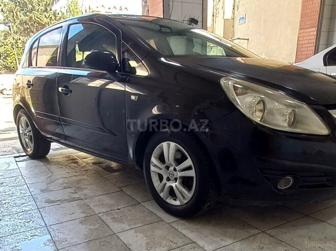 Opel Corsa-2