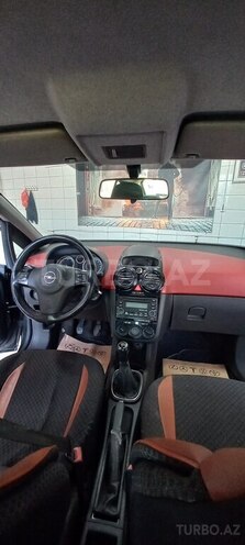 Opel Corsa-9