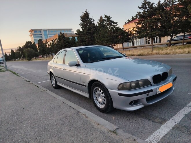 BMW 523-3