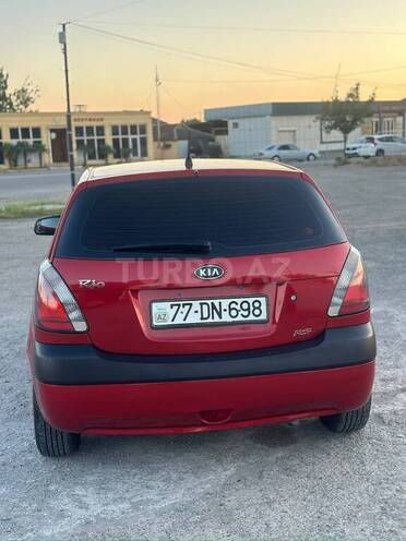 Kia Rio-12