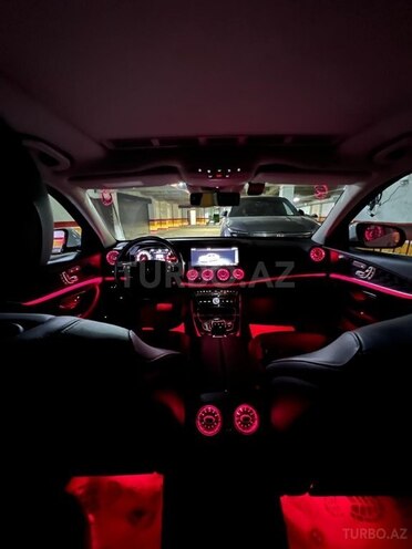 Mercedes E 220 d-19