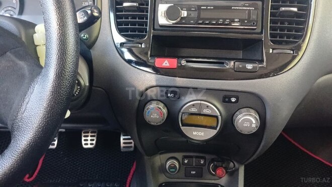 Kia Rio-8
