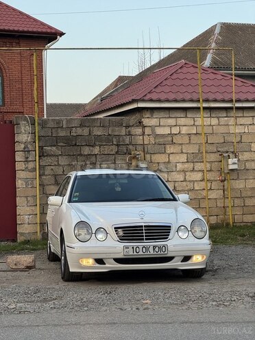 Mercedes E 200-6