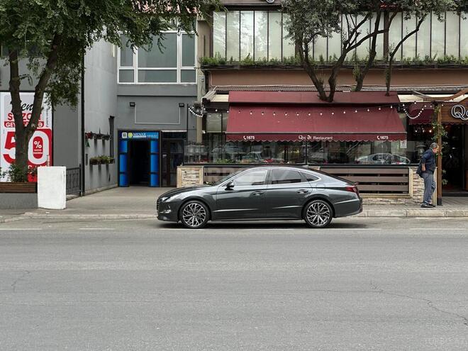 Hyundai Sonata-3