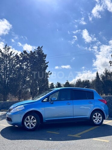 Nissan Tiida-3
