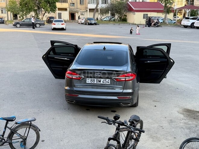 Ford Fusion (North America) 2018, 159,325 km - 2.0 л - Bakı