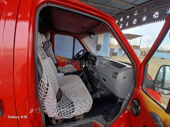 Ford Transit-11