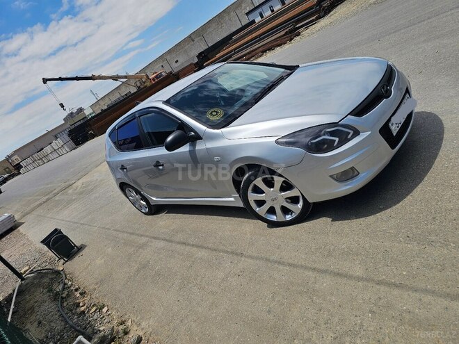 Hyundai i30-2
