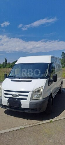 Ford Transit-2