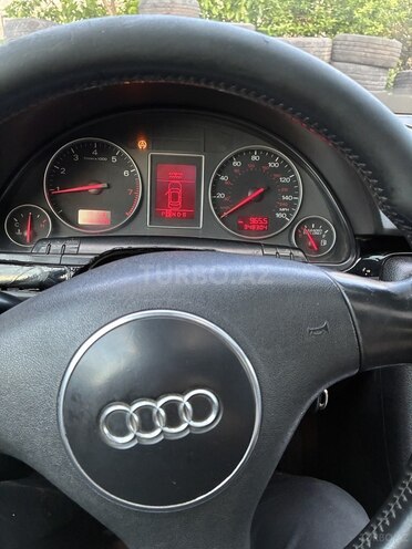 Audi A4-14