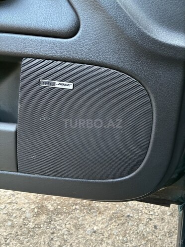 Audi A4-15