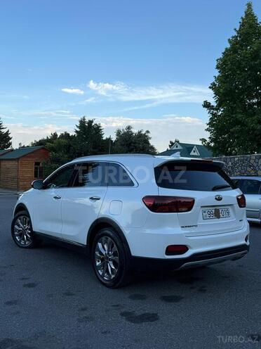 Kia Sorento-5