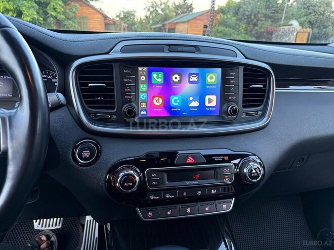 Kia Sorento-7