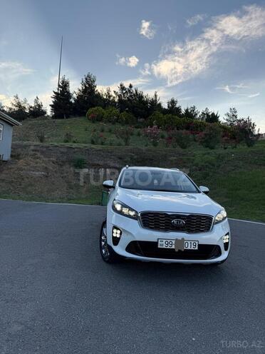 Kia Sorento-1