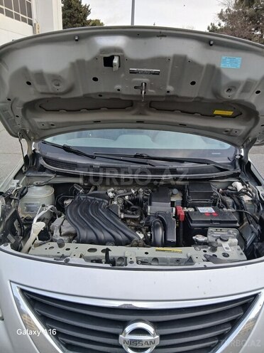 Nissan Sunny-3