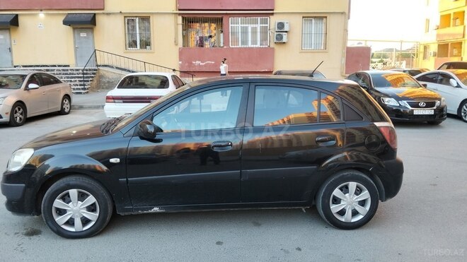 Kia Rio-3