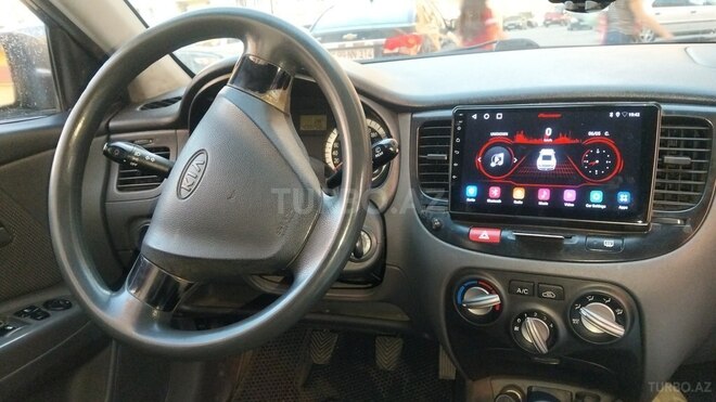 Kia Rio-6