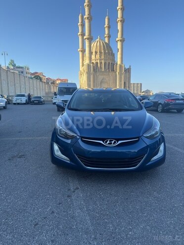 Hyundai Elantra-1