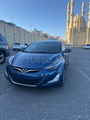 Hyundai Elantra-2