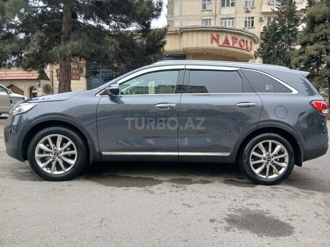 Kia Sorento-3